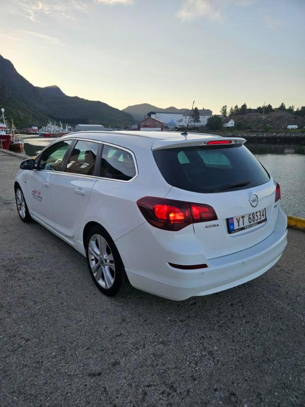 Opel Astra 2